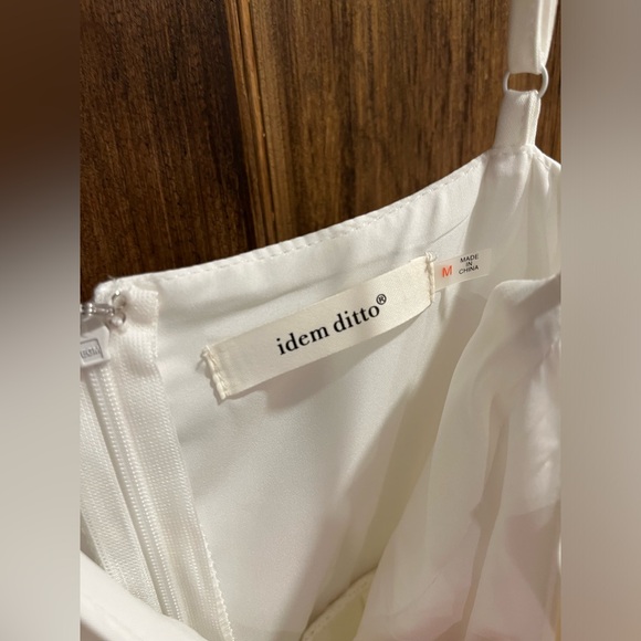 White romper!! - Picture 4 of 5